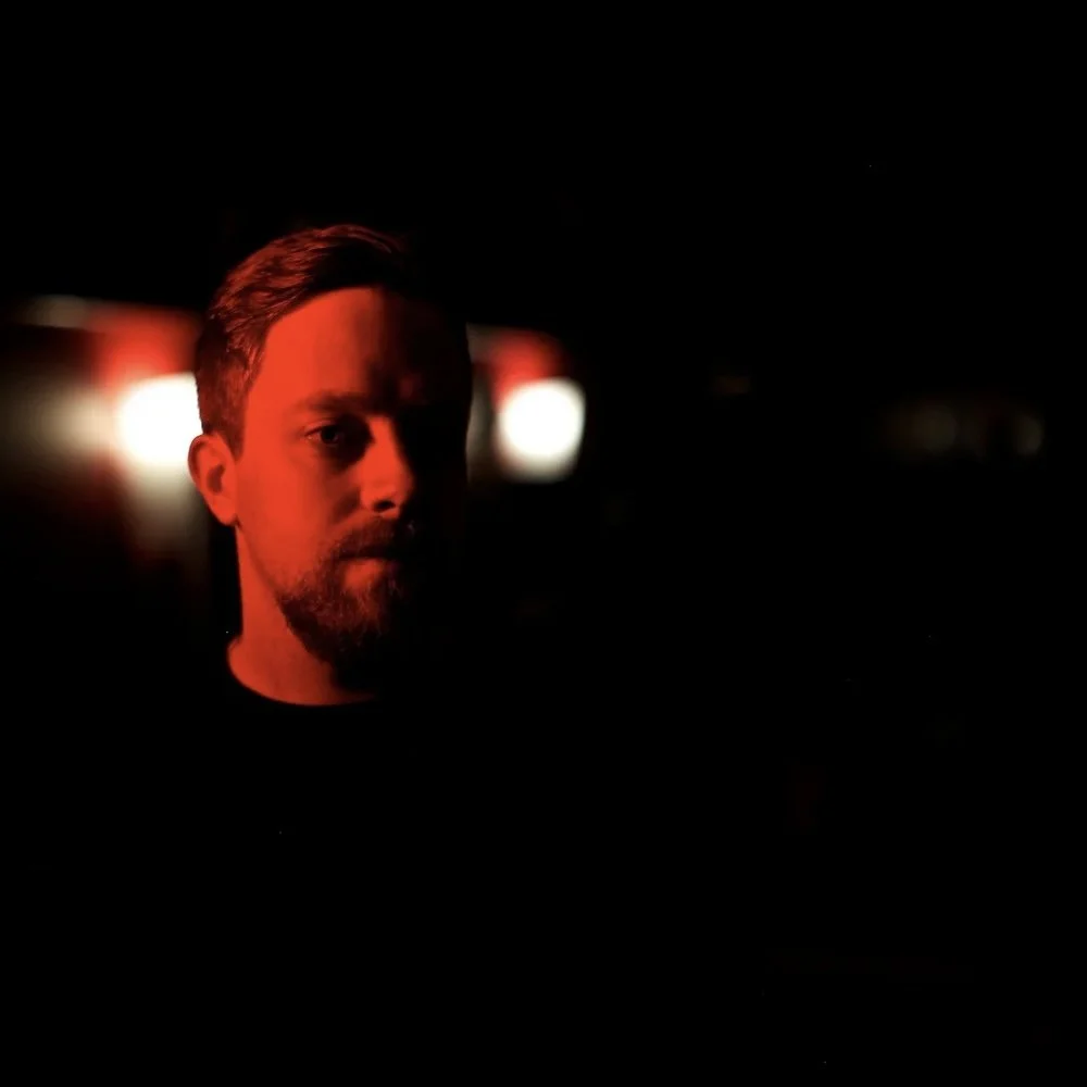 lomea-modern-classical-electronica-nils-frahm-jon-hopkins-max-richter-cinematic-soundtrack